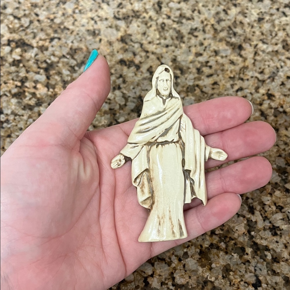 Graceful Cream Jesus Figure